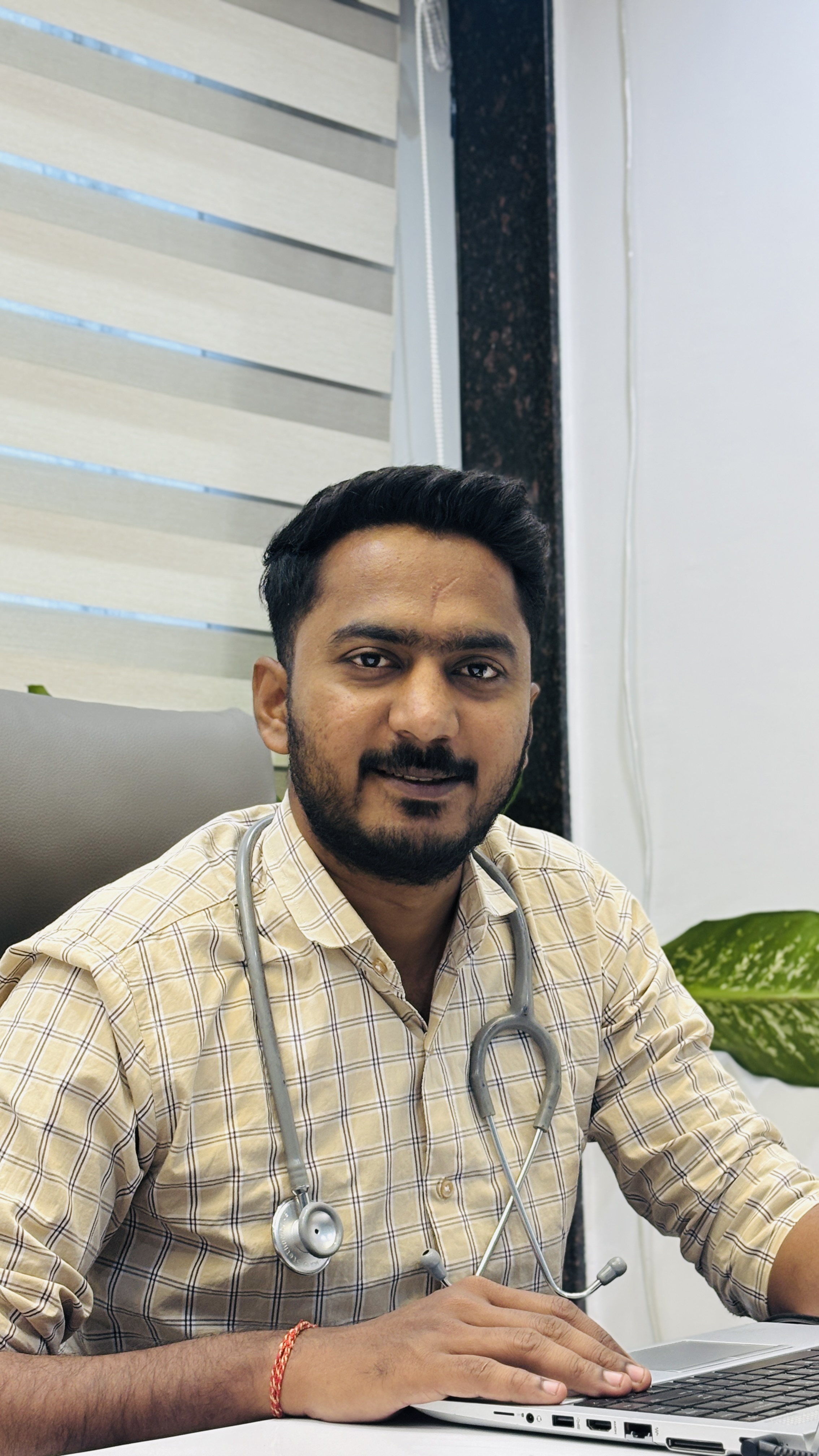 ડૉ. જીગ્નેશ મકવાણા